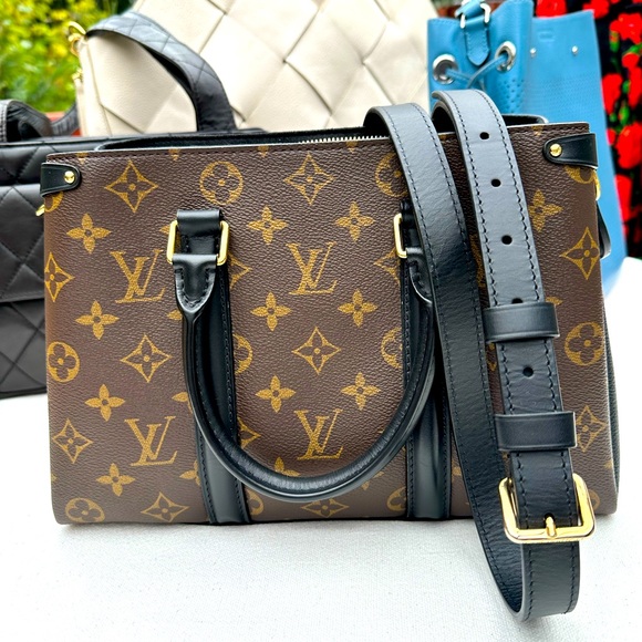 💯🔥LOUIS VUITTON SOUFFLOT TOTE MONOGRAM CANVAS BB BAG❤️❤️ - Picture 4 of 11